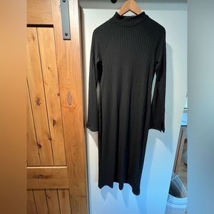 Black midi dress